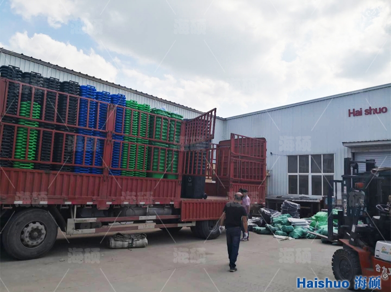 240升塑料桶 環(huán)衛(wèi)垃圾桶.jpg