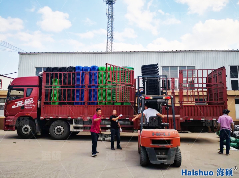 240升塑料桶 環(huán)衛(wèi)垃圾桶.jpg